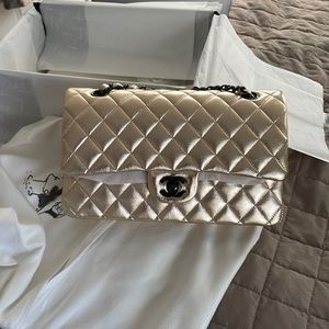 Chanel Classic Flap gold metallic black hardware